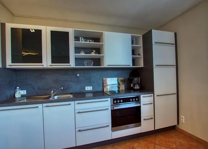 - Haus B, App 0b0310 * 하일리겐하펜